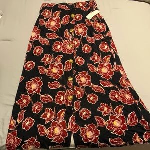 Loveappella ankle length skirt size L